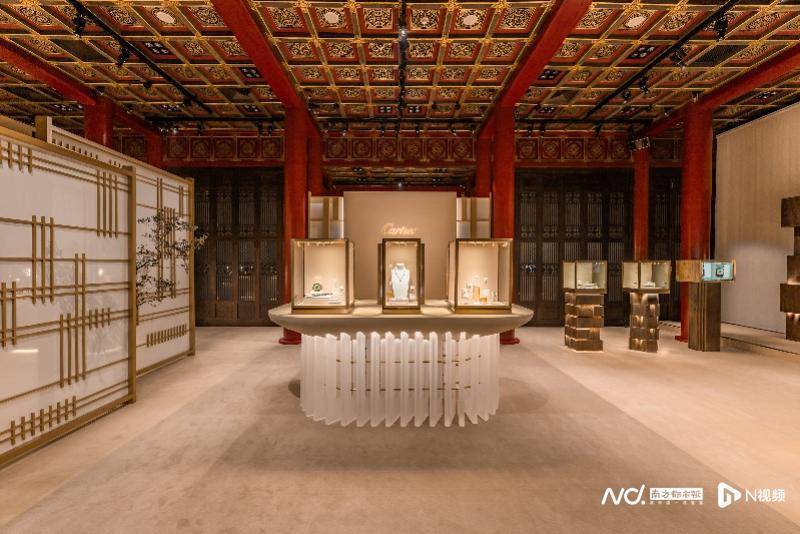 卡地亚全新高级珠宝展在北京郡王府举行，展出380余件作品