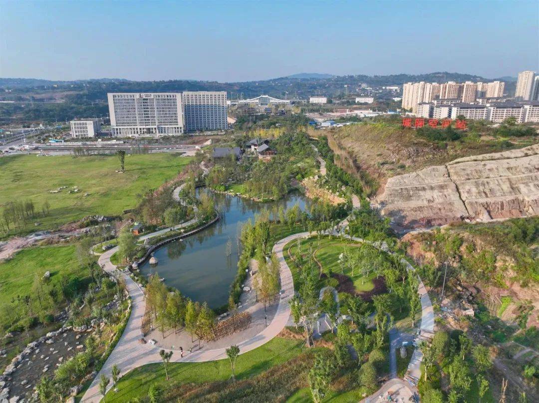 打卡高新区美景 | 秋色缤纷 赏轴线公园"限定美景"_内容_涪陵区_五好