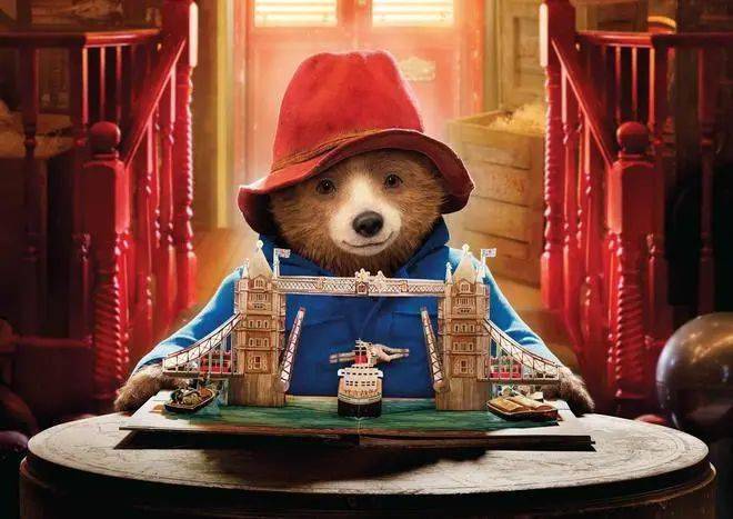 导演:保罗·金配音:本·威士肖,妮可·基德曼,休·博内威利等类型