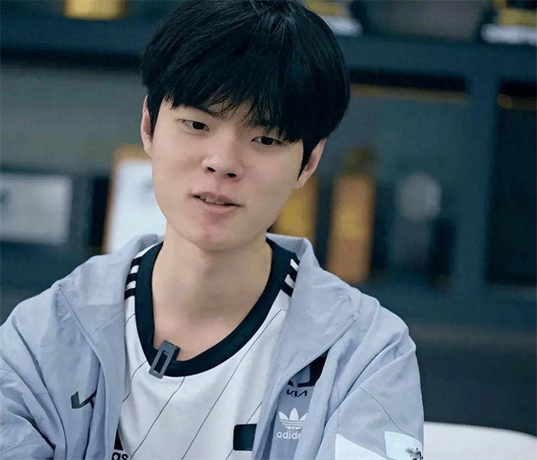 "训练赛起飞"的dk成笑话,教练:会让dk翻盘夺冠_选手_acorn_战队