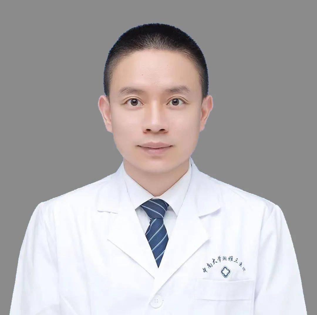 博士 彭东毅泌尿外科护士 刘丹泌尿外科护士 熊毅琳泌尿外科护士 隆金