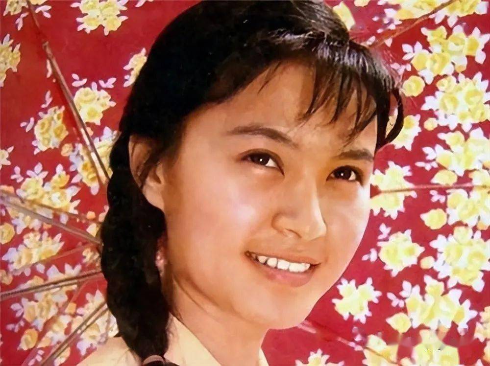 方舒:两次婚姻失败,如今两个女儿成了她的骄傲_张铁林_陈国_沈丹萍