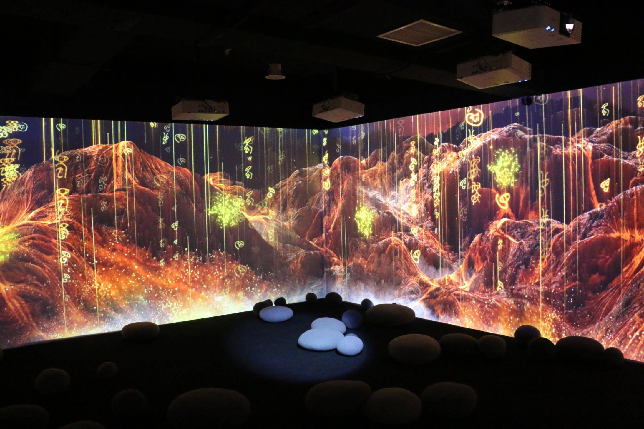 沉浸式三星堆展览扎堆上新,"无文物"展览这样讲述文物故事_技术_观众