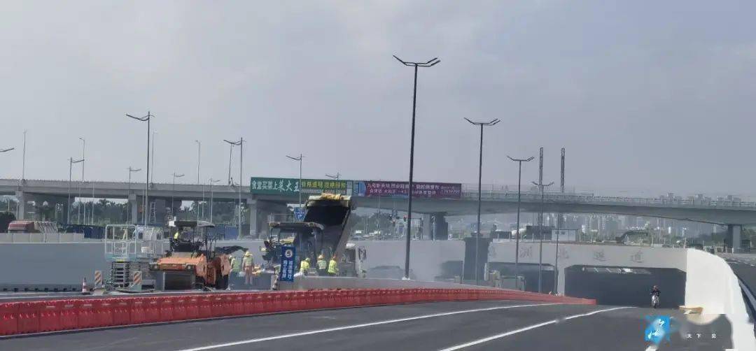 鹤洲北隧道系珠海大道(珠海大桥西至泥湾门大桥西段)扩建工程的项目之