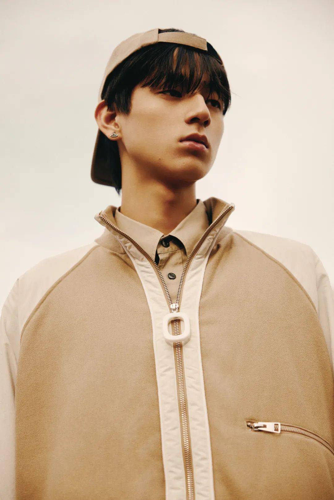 一键抵达"美拉德"_棕色_外套_色彩