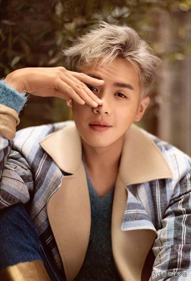 事实证明,"面包爱情兼顾"的张若昀,已经摆脱父亲,活出自我_原生家庭