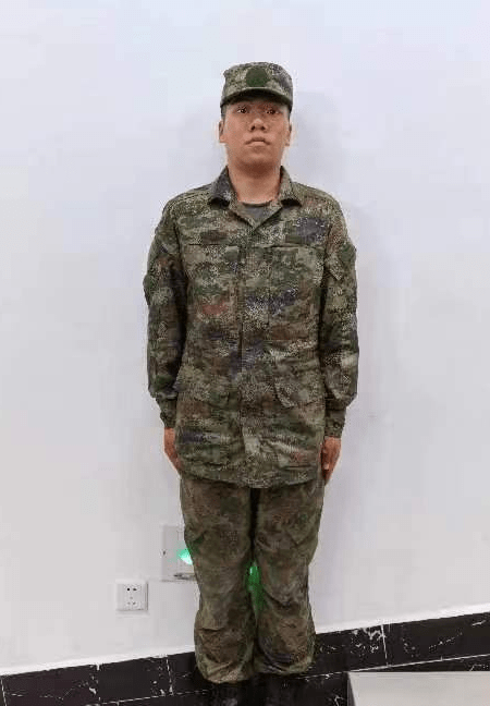 自石排镇向西村的叶健聪就是这批入伍新兵中的一员,为了顺利通过征兵