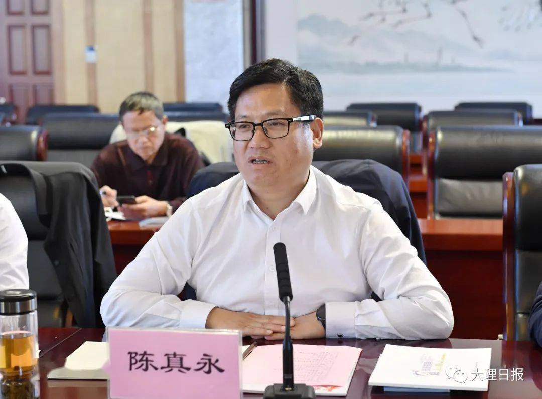 州政府党组成员,一级巡视员吉向阳主持座谈会.