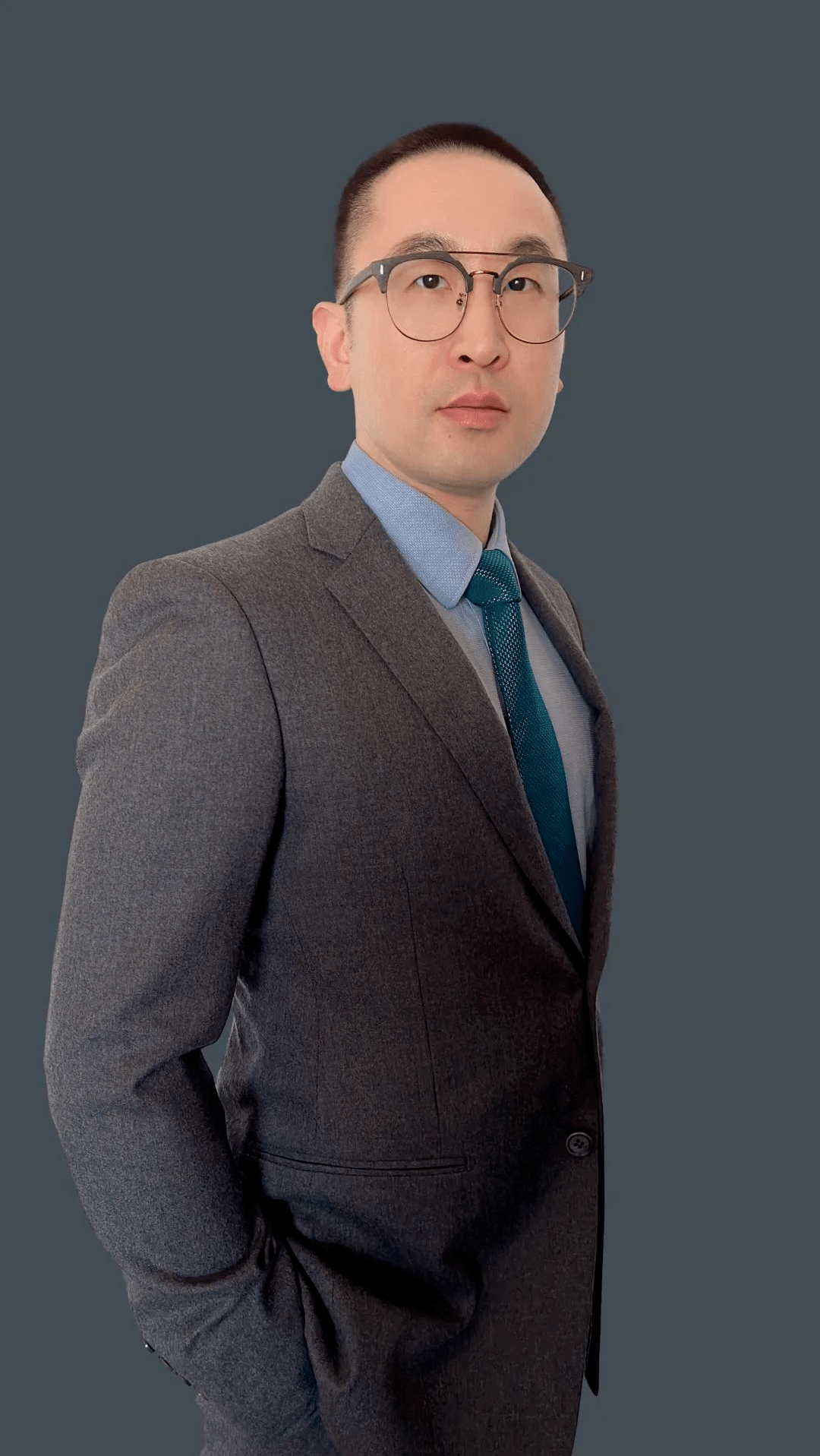 品牌策划讲师、融媒体协会执行会长、抖音资深运营师。2、tiktok基础班培训