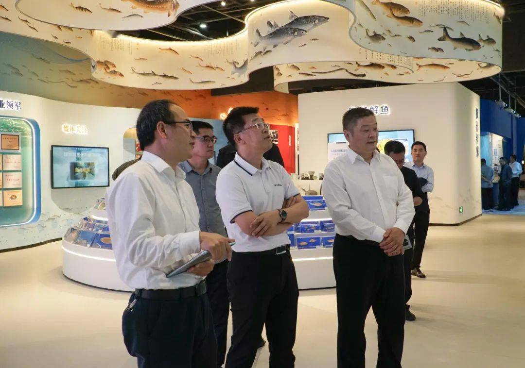 张家口市崇礼区区长赵赞一行莅临千发集团考察