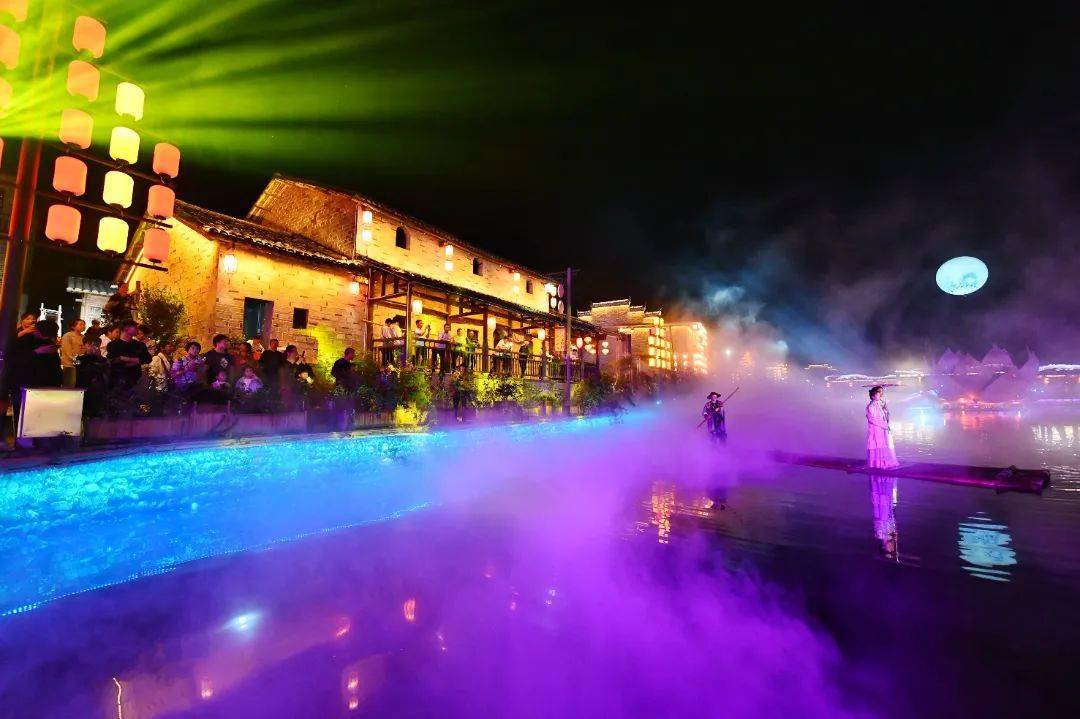 今天的流坑古村万众瞩目_游客_抚州_旅游