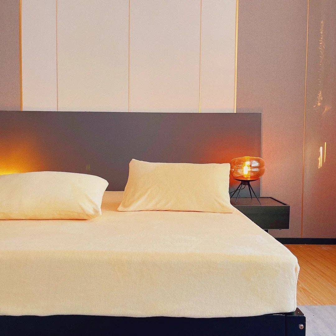 但现在同类型的在某旗舰店,线下门店1件就要199元,还是挺贵的.