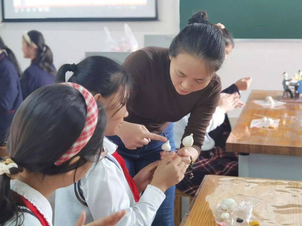 合兴悦来小学图片