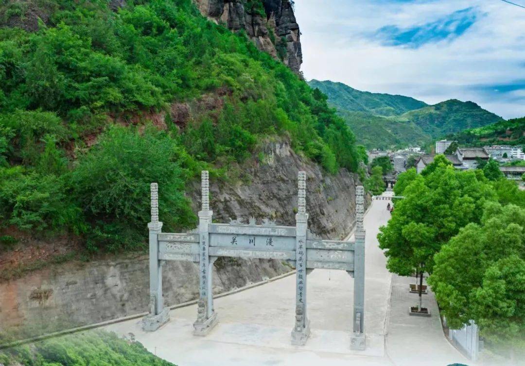 22℃商洛·中国康养之都2023年全市十大最美景区67之山阳漫川关