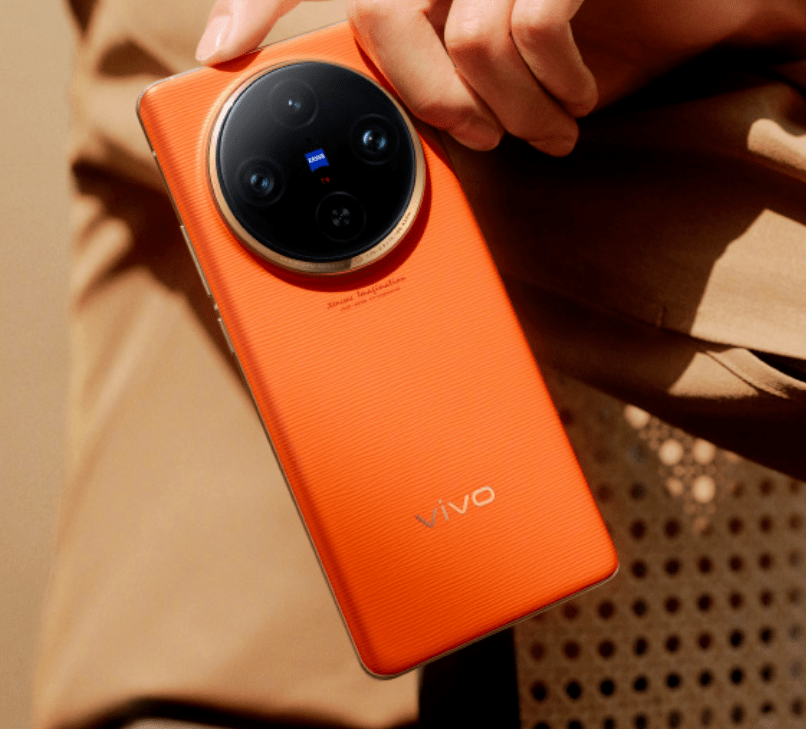 影像方面,这回标准版搭载imx920主摄 jn1超广角 ov64b 3x潜望式长焦