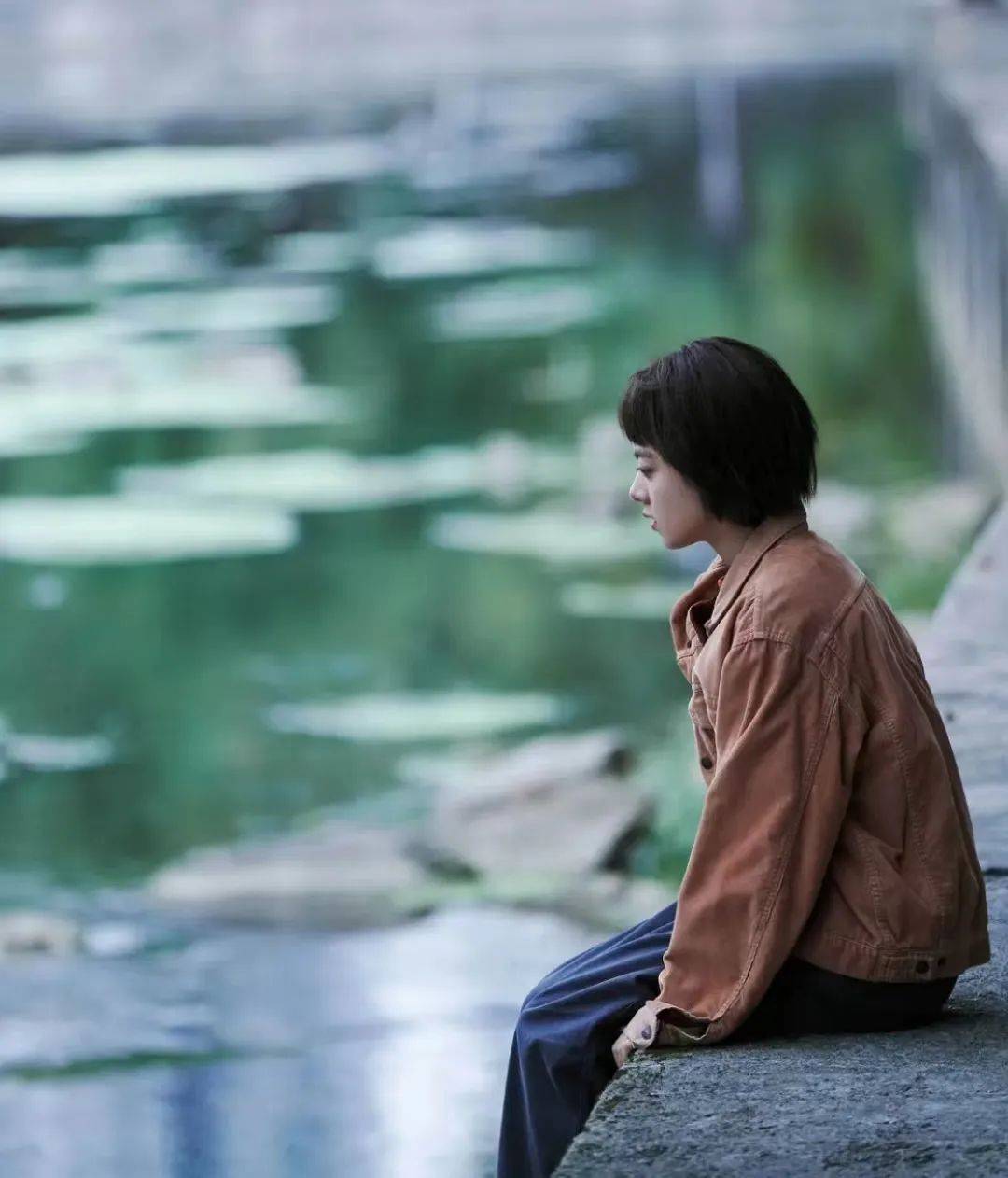 《那些回不去的年少时光》:优秀的人,都有一段至暗时光_罗琦琦_同学