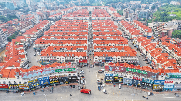 福建南安市仑苍水暖城图片