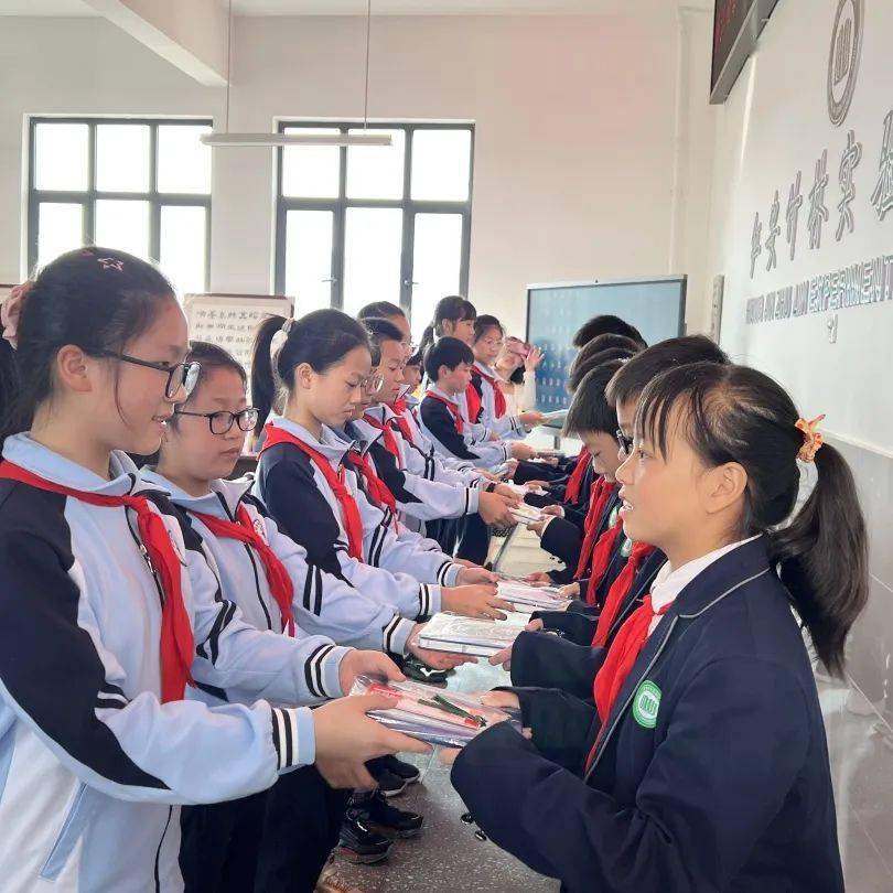 研学筑梦寻红色记忆千里结缘传知行之志丨姚江小学师生代表赴黄冈红安