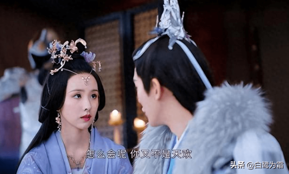 长月烬明中,叶冰裳瞧不起天欢,为何最后的结局还不如她?_桑酒_什么_夕雾