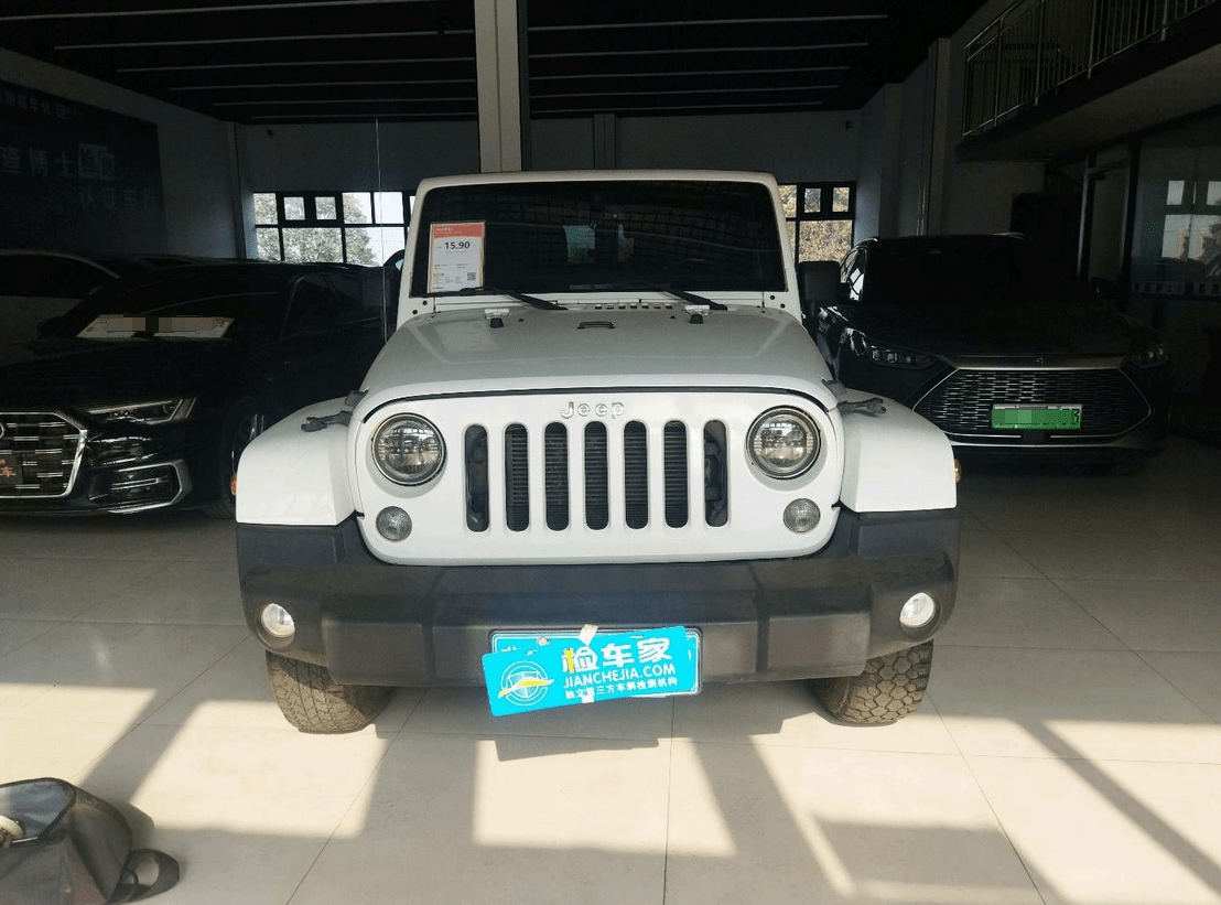 15万买辆jeep牧马人,卖家把人当傻子忽悠,都买二手了能开就行?