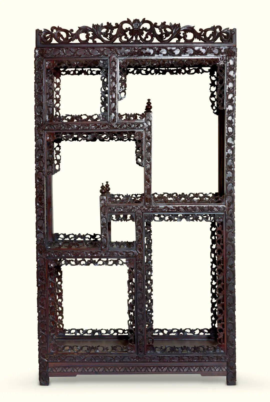 lot119清 红木亮格博古架高140cm;长76cm;宽31cm起拍价:rmb 8,000