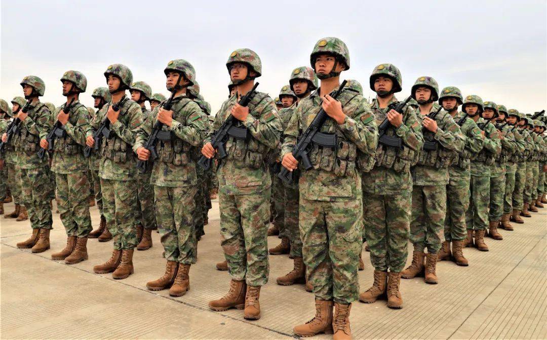 此前,南部战区海军在湛江某军港为马,越海军参演舰艇举办了欢迎仪式