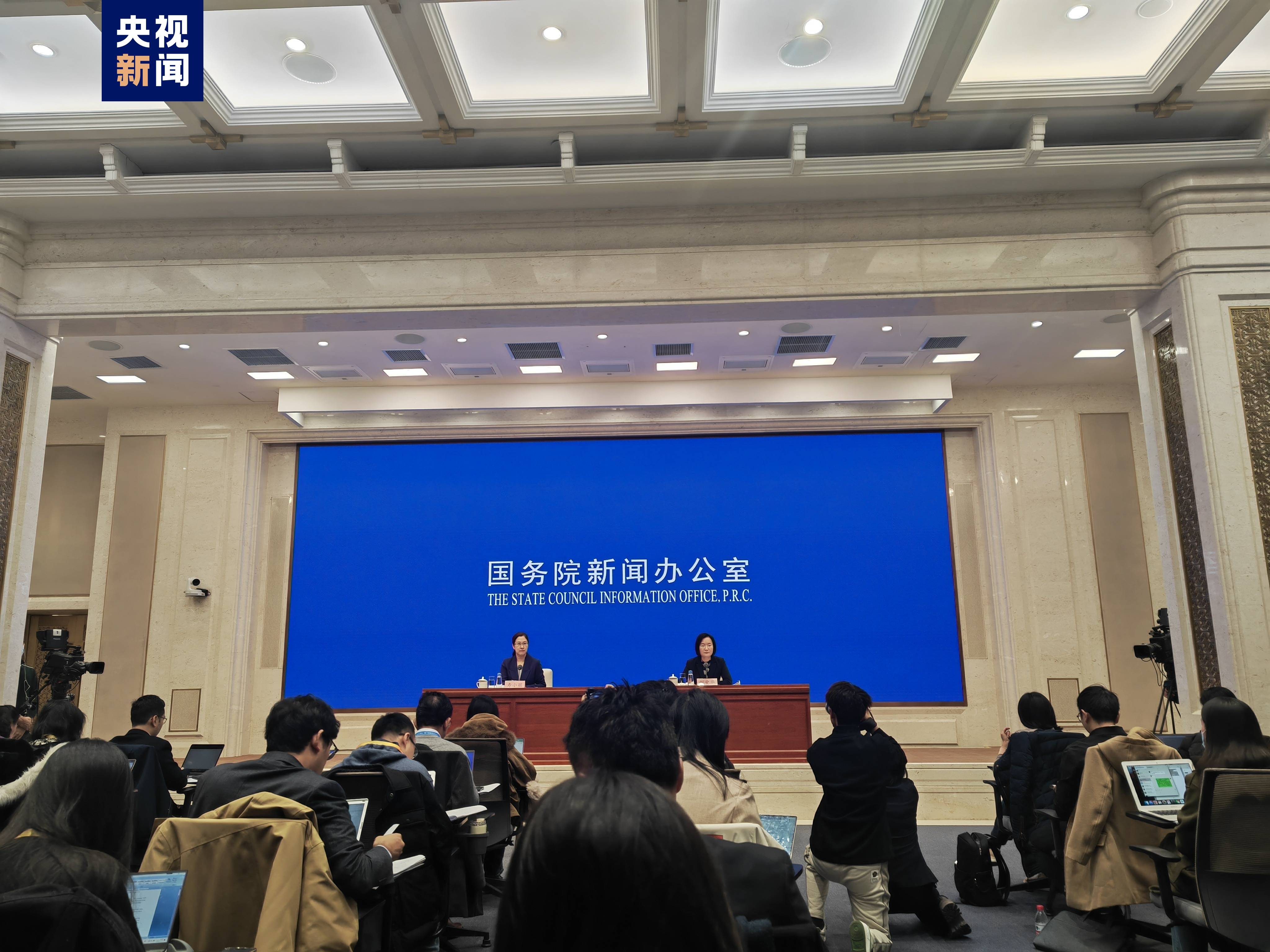 10月份国民经济持续恢复向好 经济运行总体平稳_全国_同比增长_新闻