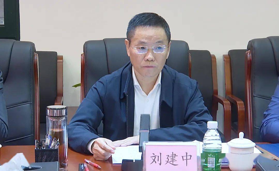 萍乡经开区第三片区(光丰街道一片区)创卫线片联创工作推进会召开