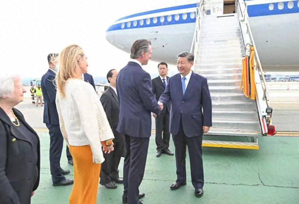 中国国家主席习近平展开访美之旅