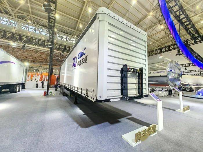 在2010-2016年间,中集车辆先后完成了对北美市场知名半挂车品牌