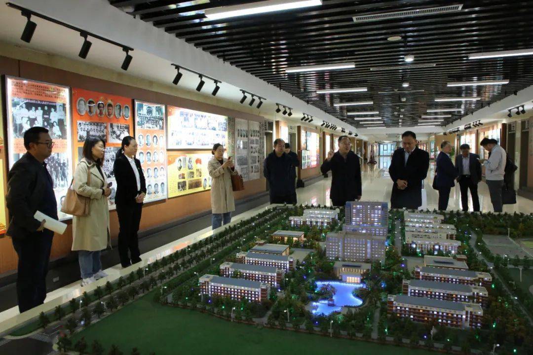 交流互鉴 共促提升——招远二中,烟台开发区高中来我校考察交流_教育