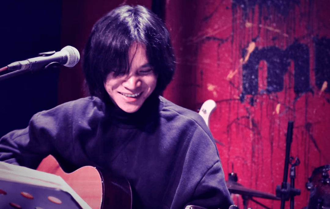 红唐店 | 11/18 「奏鸣荒芜」李杰&木头 山丘民谣系列专场演出_一个人