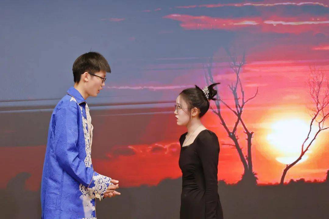 剧照故事参赛成员:昝相妤,吕童话,王昊泽,刘宗书,丁振华,张润泽,王语