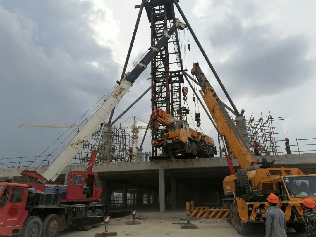 吊车上楼面标高达61.