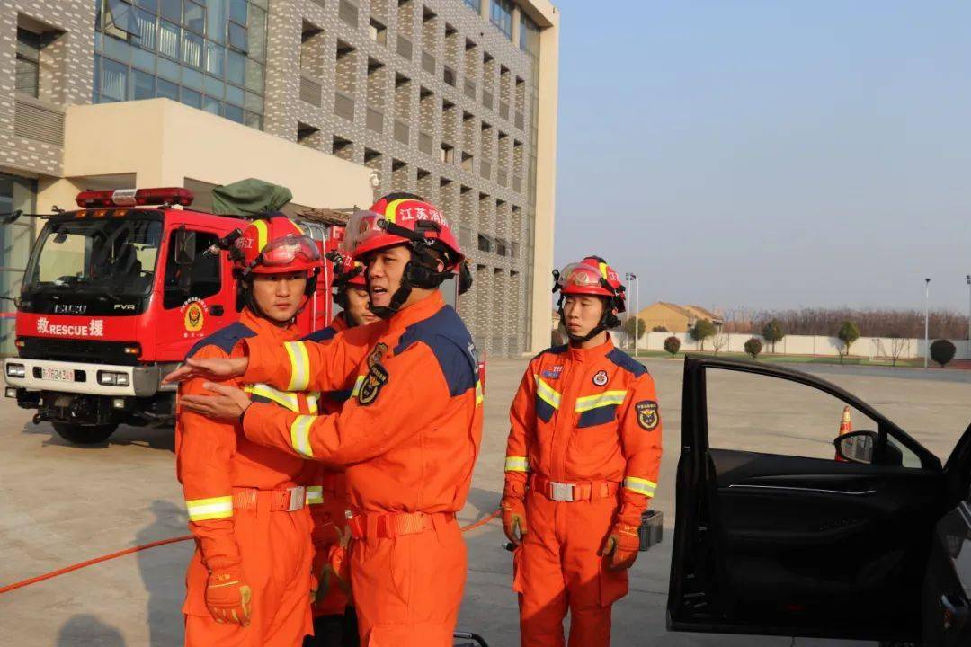 2022上半年,面对睢宁突如其来的疫情,王开龙同志主动请缨担任转运物资