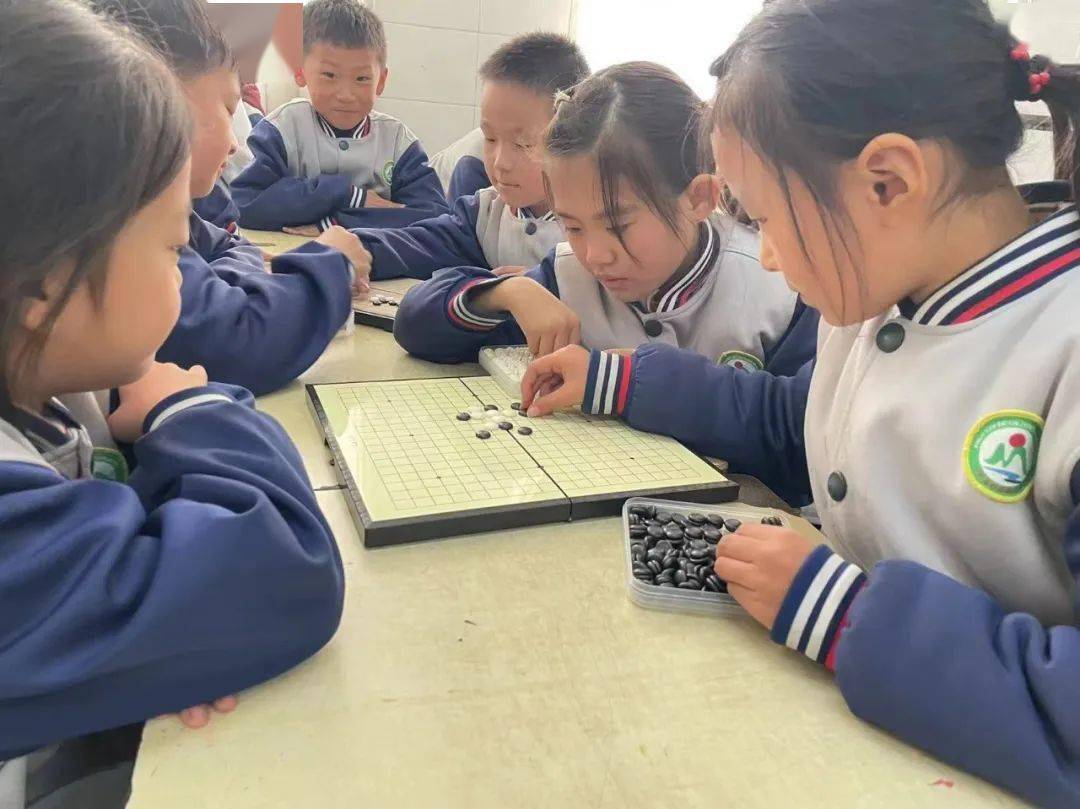 (高麗)平邑一中附屬幼兒園開展家長進課堂