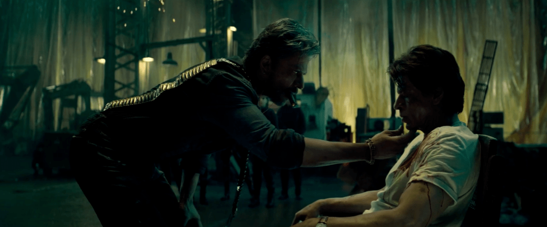 除了讽刺印度政fu的不作为和高利贷公司外,印度宝莱坞的男主绝对都是