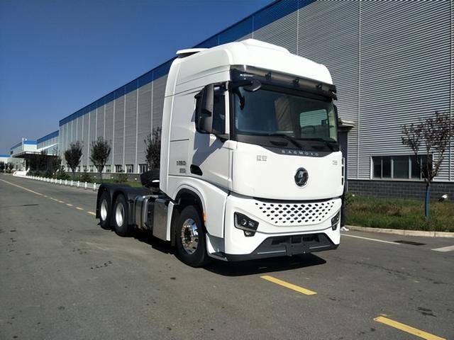 解放/重汽/陕汽推700马力 又一全新车型亮相 377批公示牵引车看_搜狐