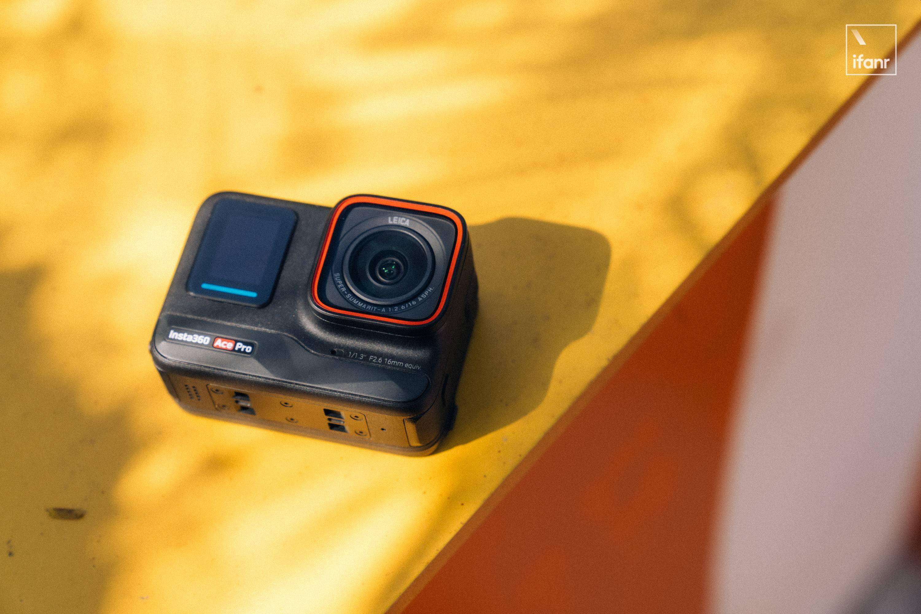 影石insta360 ace pro 发布:自带翻转屏的运动相机,超友好的入门选择