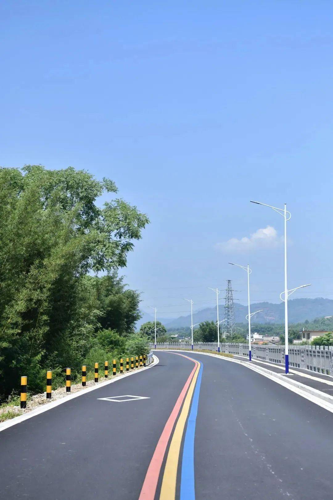 韶关这条"彩虹路"再添一景点,位置在……_旅游_公路_宝塔山