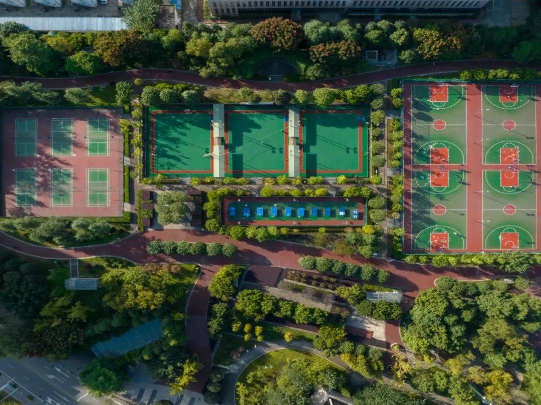 成飞公园,水韵园,动物园,泥巴沱体育运动公园,彭州市牡丹新城体育公园