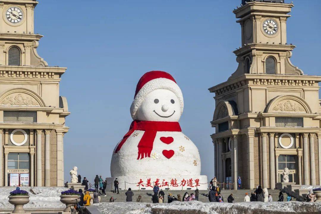 不是北极去不起,哈尔滨更有性价比_雪人_文化_冰雕