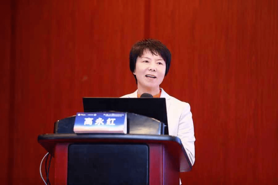 报告中国医学科学院阜外医院华伟教授为大家介绍了"心脏起搏技术进展"