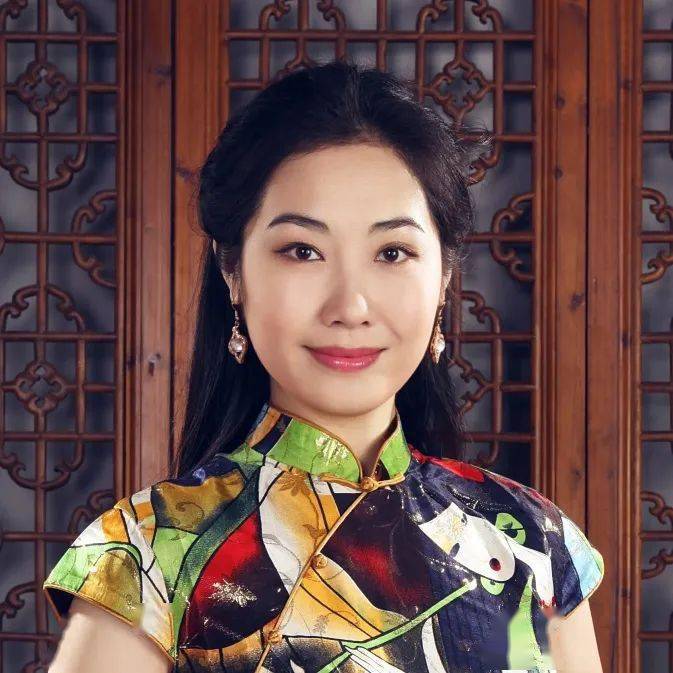 墨白玉芬 ……… 侯 美白颖宇 ……… 梅庆羊吴永发 ……… 黄柏雪黄