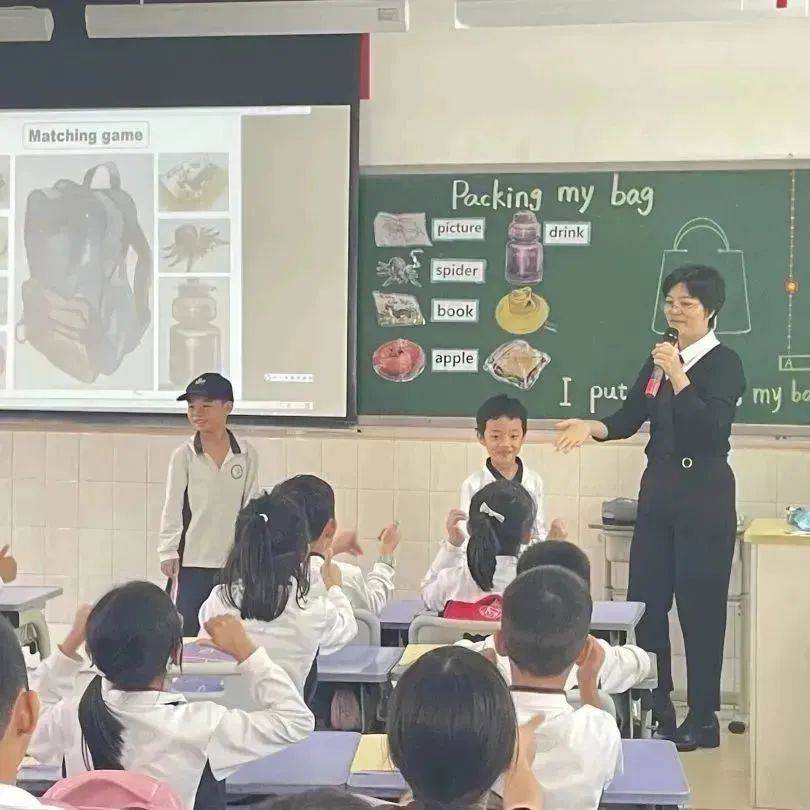 振安小學的骨幹教師以及韶關乳源瑤族自治縣桂頭鎮中心小學英語教師