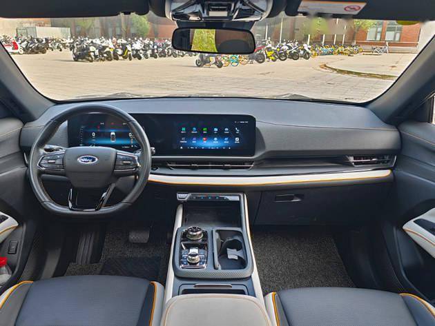 不到20万的合资中型SUV 颜值质感全都有 试驾福特领睿_搜狐汽车_搜狐网