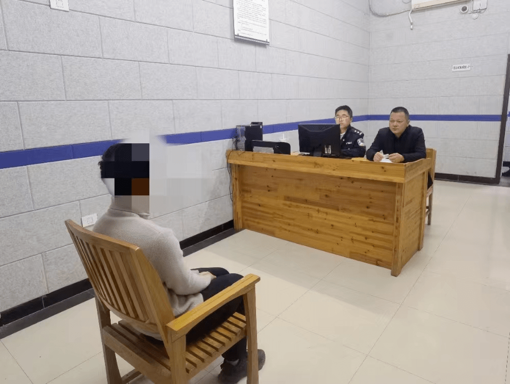 大蕲头条_英山_卡片_办案