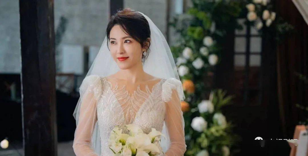 曾黎20年前后穿婚纱对比 风韵犹存端庄大气_造型_来源_电视剧