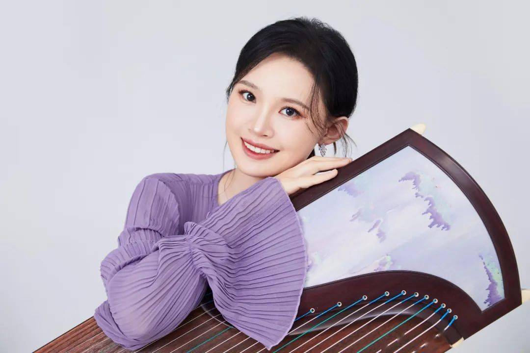 古筝_山丹丹花_袁莎
