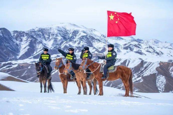 駐守在新疆伊犁邊境管理支隊紅卡子邊境派出所旱田山邊境警務站民警